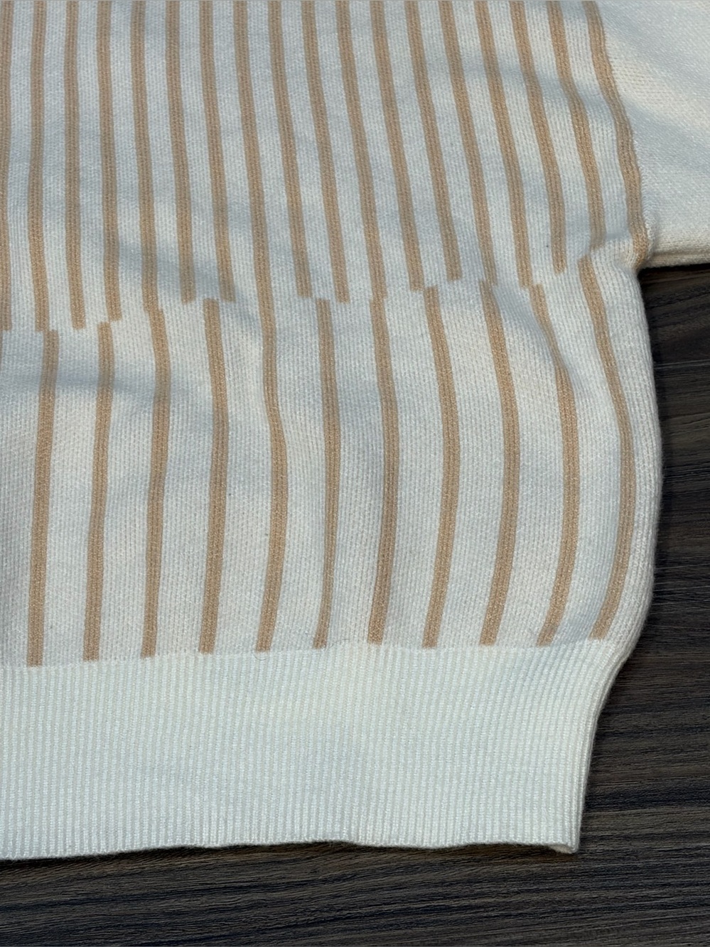 Philosophy Republic Clothing Tan White Striped Oversized Cropped Sweater Sz XS - Picture 5 of 16